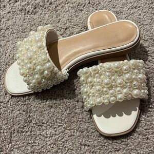 Pearl Embellished off-White Slide Sandals